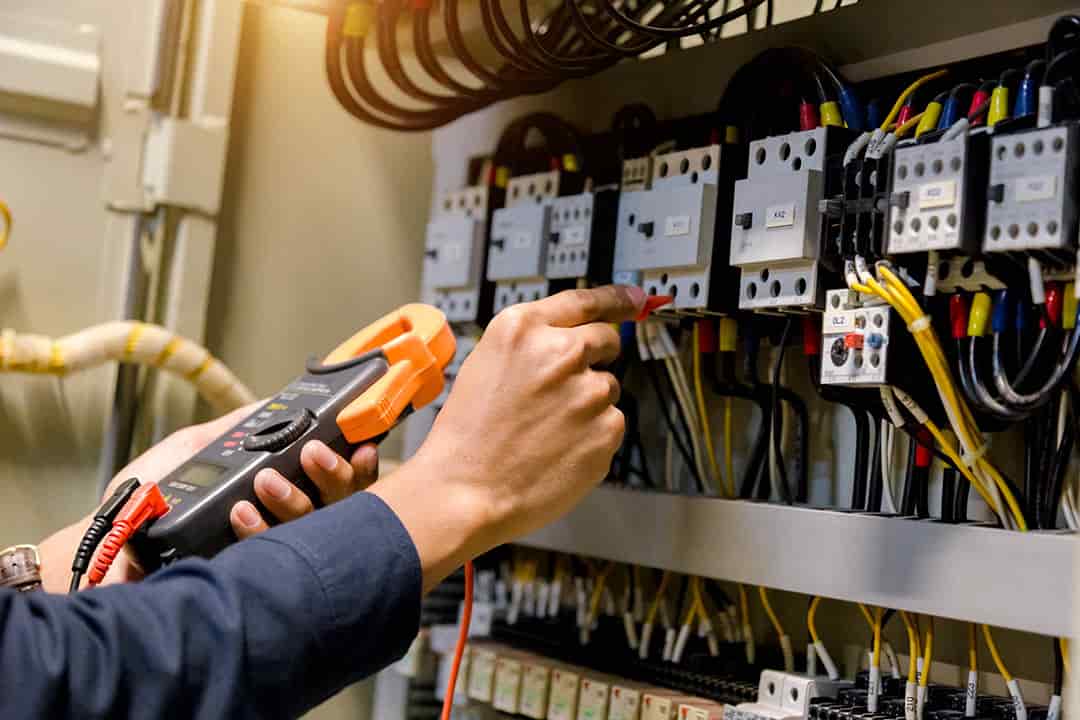 Professional electrical troubleshooting services